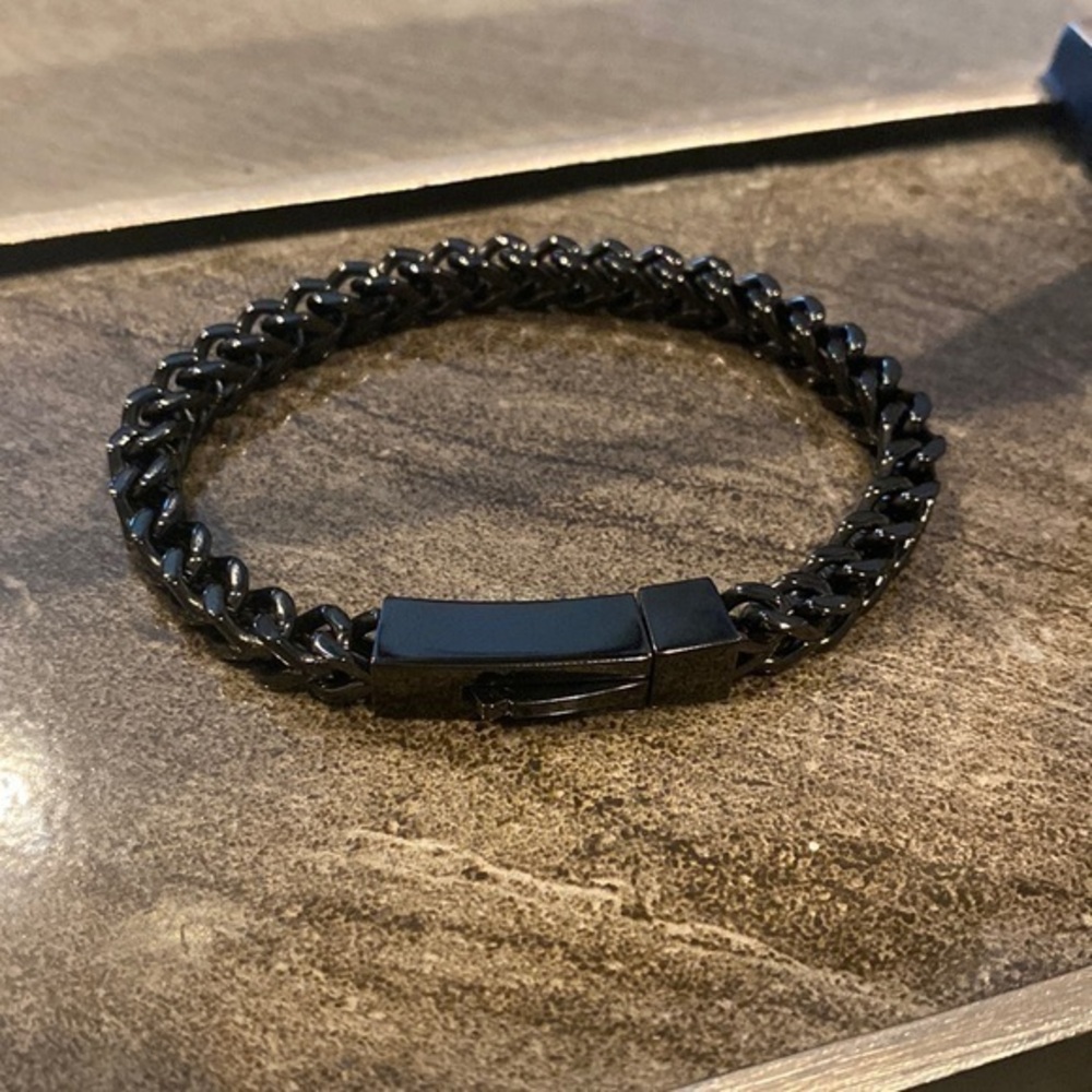‼️NWOT‼️ “The Steel Shop” 6mm Franco Link Stainless Steel Bracelet